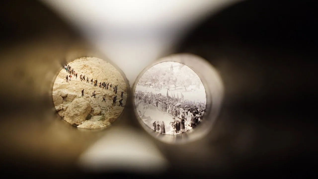 Sarah Beddington, Binocular viewer (2013). Courtesy of Hawthorn Archive.